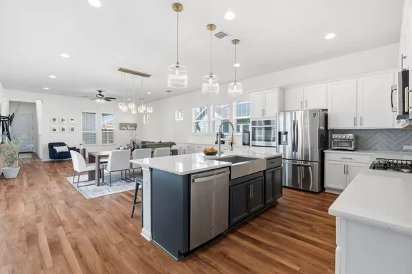 5 bedrooms apartment for rent in Southeast Austin - South Austin, Austin