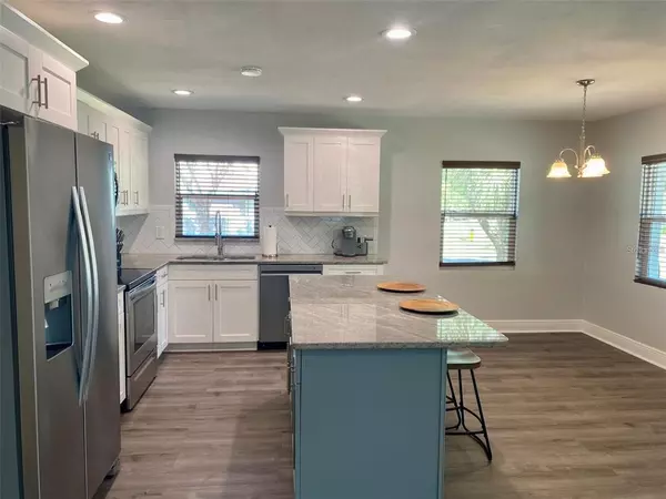 3 bedrooms apartment for rent in Macfarlane Park - West Tampa, Tampa