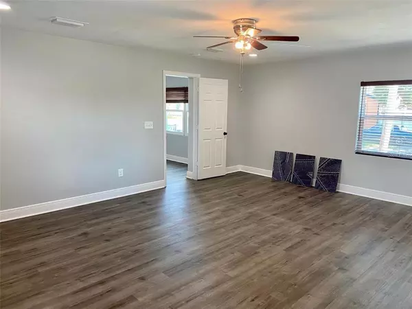 3 bedrooms apartment for rent in Macfarlane Park - West Tampa, Tampa