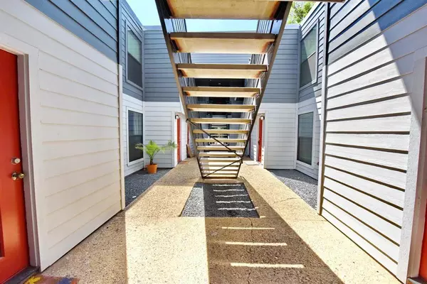 3 bedrooms apartment for rent in Oak Lawn - Ne Dallas, Dallas