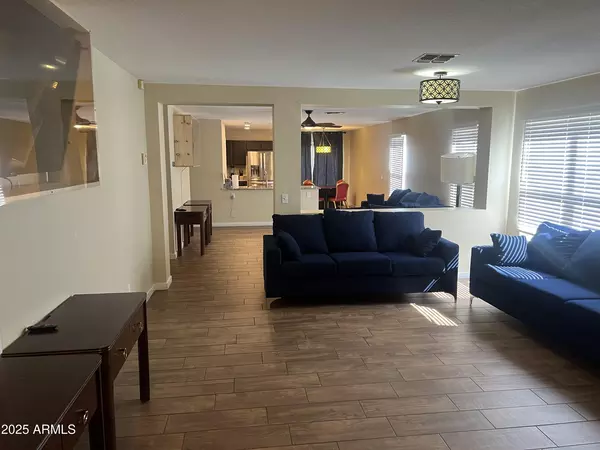 4 bedrooms apartment for rent in North Gateway - Phoenix, Phoenix