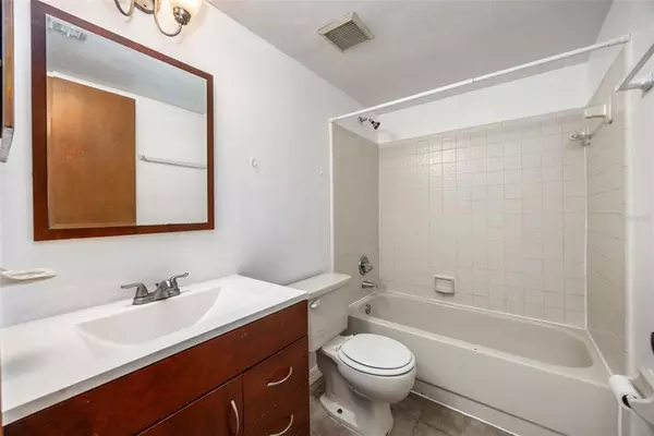 2 bedrooms apartment for rent in West Gainesville - West Gainesville, Gainesville