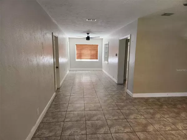 4 bedrooms apartment for rent in Lake Davis/Greenwood - Central Orlando, Orlando
