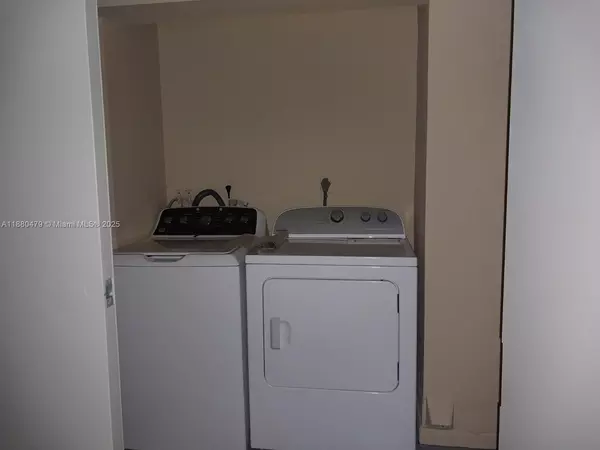 2 bedrooms apartment for rent in Tamiami - Miami Dade, Miami