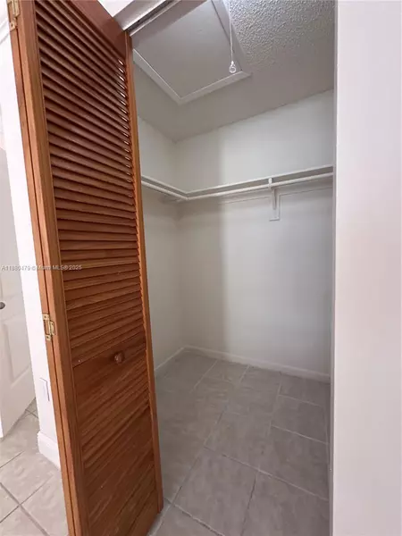 2 bedrooms apartment for rent in Tamiami - Miami Dade, Miami