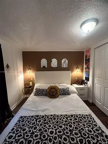 3 bedrooms apartment for rent in Downtown Gainesville - Downtown Gainesville, Gainesville