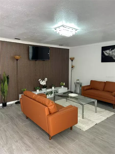 5 bedrooms apartment for rent in Pine Hills - West Orlando, Orlando