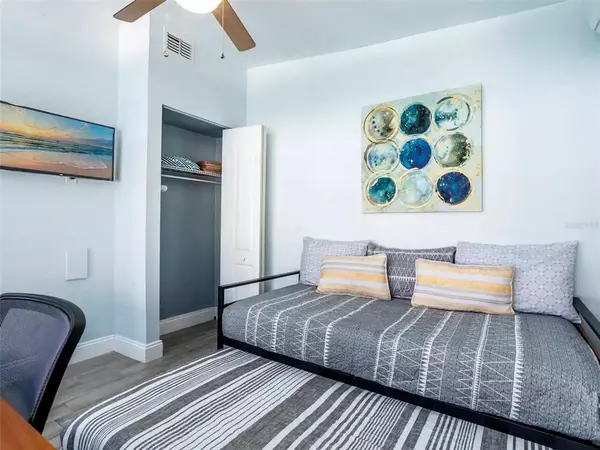 2 bedrooms apartment for rent in Azalea Park - East Orlando, Orlando