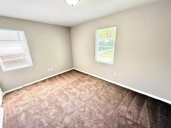 3 bedrooms apartment for rent in Casa View - Ne Dallas, Dallas