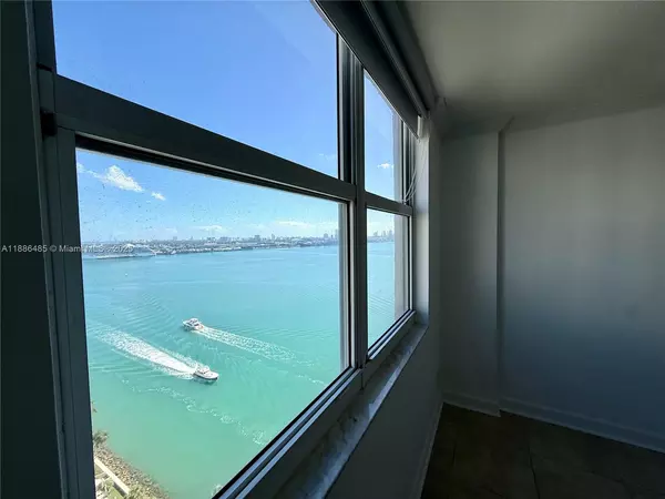 2 bedrooms apartment for rent in Downtown Miami - Miami, Miami