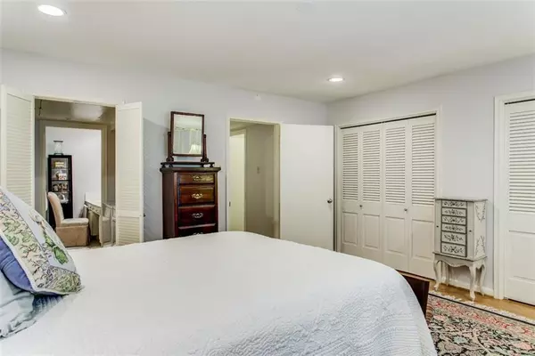 2 bedrooms apartment for rent in Preston Hollow - Nw Dallas, Dallas