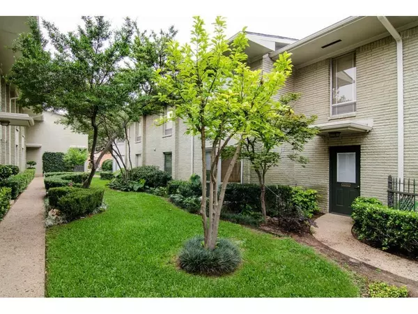 2 bedrooms apartment for rent in Preston Hollow - Nw Dallas, Dallas