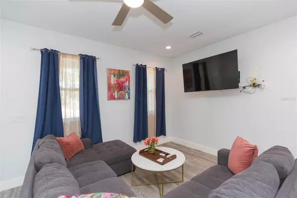 3 bedrooms apartment for rent in Sulphur Springs - North Tampa, Tampa