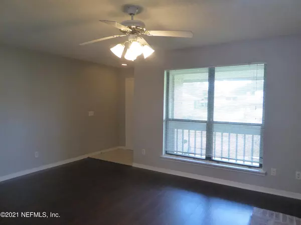 2 bedrooms apartment for rent in Deerwood - Southside, Jacksonville