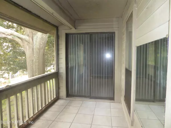 2 bedrooms apartment for rent in Deerwood - Southside, Jacksonville