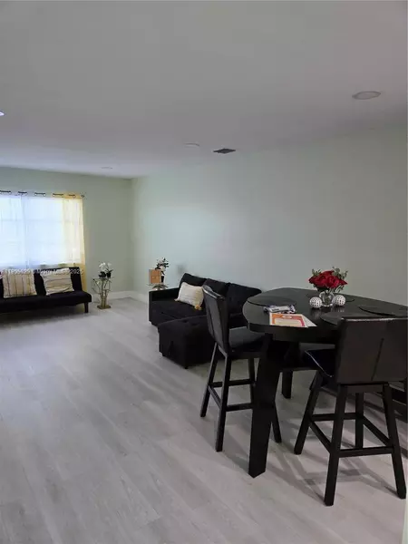 2 bedrooms apartment for rent in North Miami Beach - Miami Dade, Miami