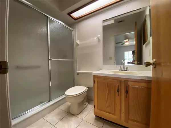 2 bedrooms apartment for rent in Vista East - East Orlando, Orlando