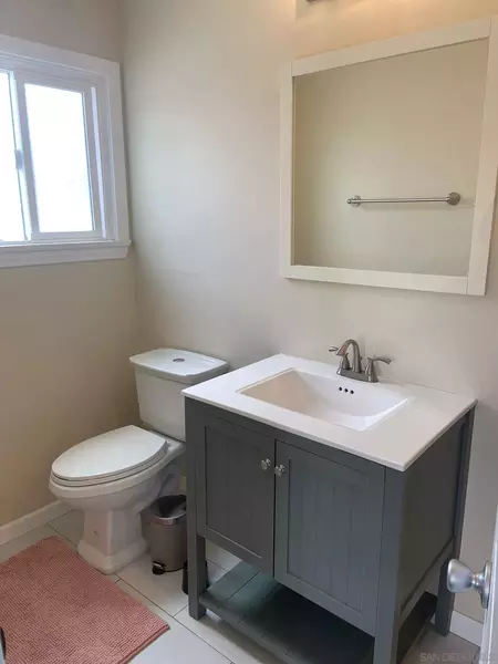 5 bedrooms apartment for rent in National City - South SD, San Diego