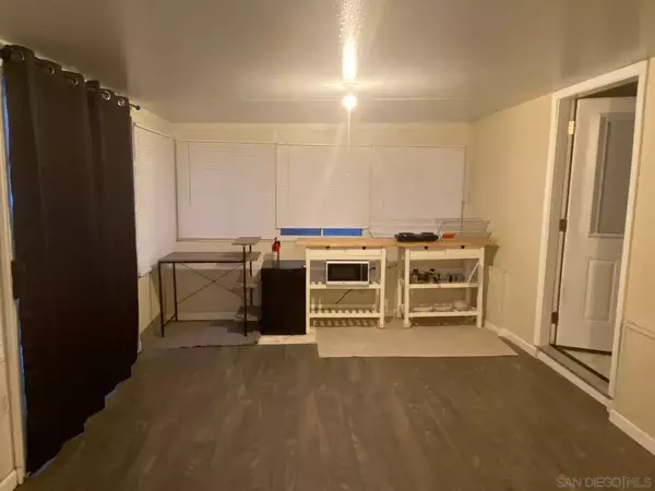 5 bedrooms apartment for rent in National City - South SD, San Diego