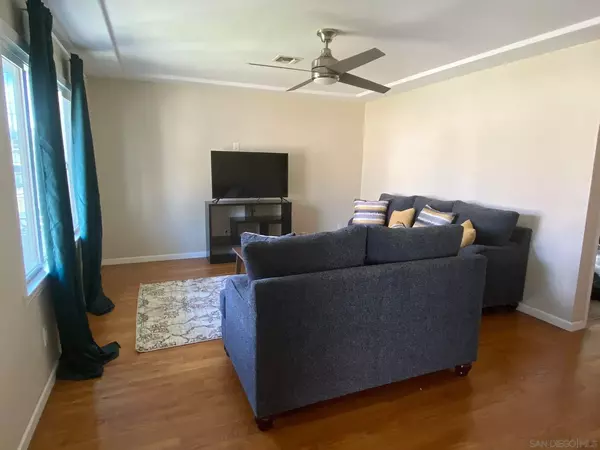 5 bedrooms apartment for rent in National City - South SD, San Diego