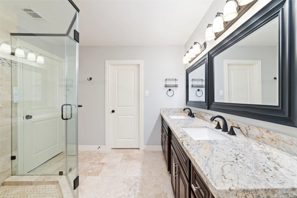 4 bedrooms apartment for rent in Castlewood - Ne Houston, Houston