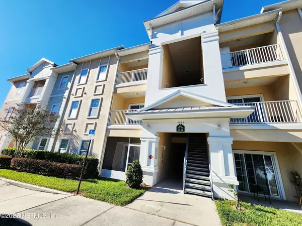 2 bedrooms apartment for rent in Deerwood - Southside, Jacksonville