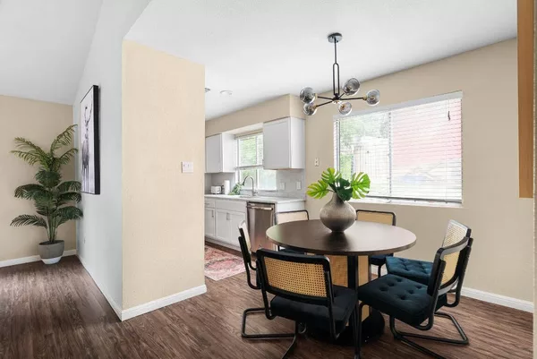 2 bedrooms apartment for rent in Barton Hills - South Central Austin, Austin