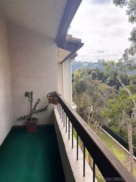 2 bedrooms apartment for rent in Old Town - Central SD, San Diego