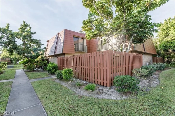 2 bedrooms apartment for rent in Villas - Fort Myers, Fort Myers