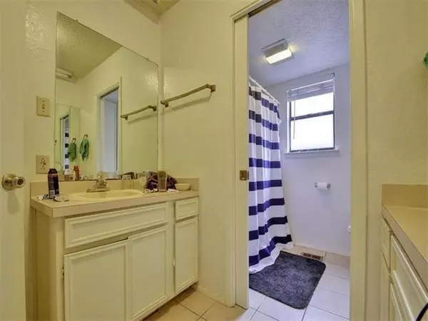6 bedrooms apartment for rent in Hyde Park ATX - Central Austin, Austin