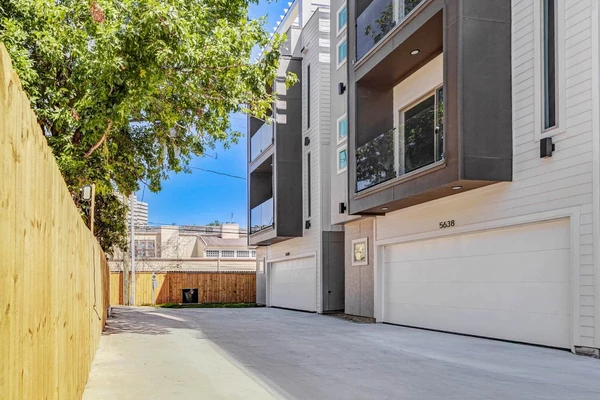 3 bedrooms apartment for rent in Uptown - West Houston, Houston