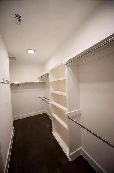 3 bedrooms apartment for rent in Old East Dallas - Ne Dallas, Dallas