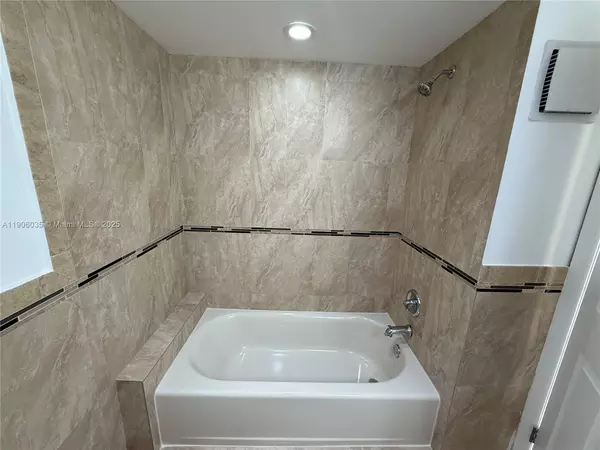 2 bedrooms apartment for rent in Kendall - Miami Dade, Miami