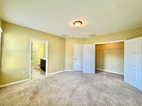 3 bedrooms apartment for rent in Temple Terrace - North Tampa, Tampa