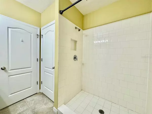 3 bedrooms apartment for rent in Temple Terrace - North Tampa, Tampa