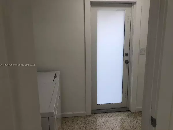 3 bedrooms apartment for rent in Westchester FL - Miami Dade, Miami