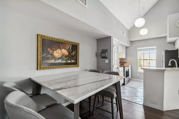 2 bedrooms apartment for rent in Town 'n' Country - West Tampa, Tampa