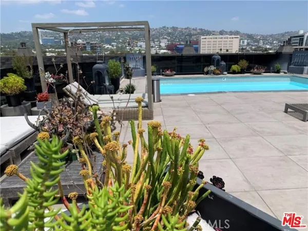 2 bedrooms apartment for rent in Beverly Grove - Central Los Angeles, Los Angeles