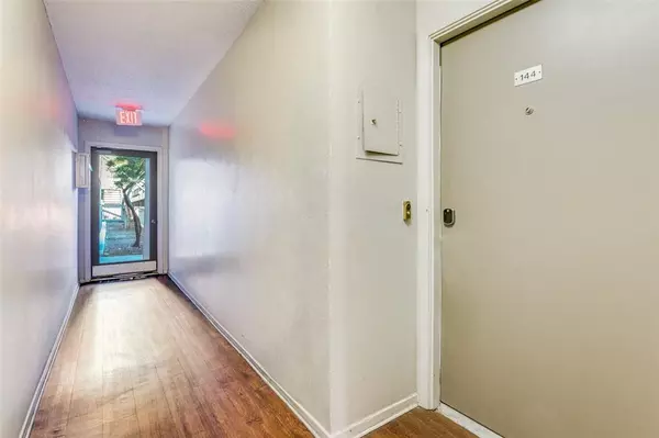 2 bedrooms apartment for rent in West Dallas - Sw Dallas, Dallas