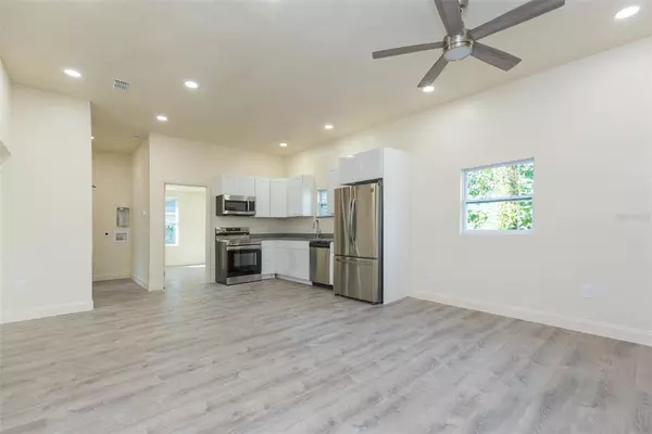 4 bedrooms apartment for rent in College Hill - East Tampa, Tampa