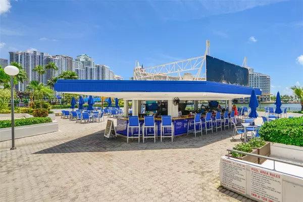 2 bedrooms apartment for rent in Downtown Miami - Miami, Miami