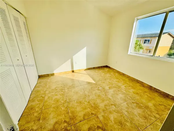 3 bedrooms apartment for rent in Tamiami - Miami Dade, Miami