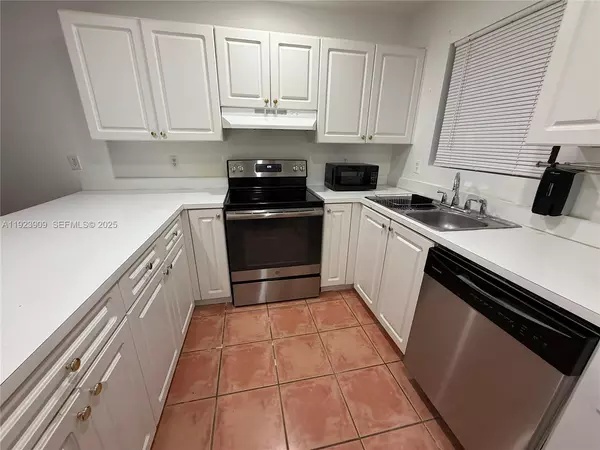 3 bedrooms apartment for rent in Tamiami - Miami Dade, Miami