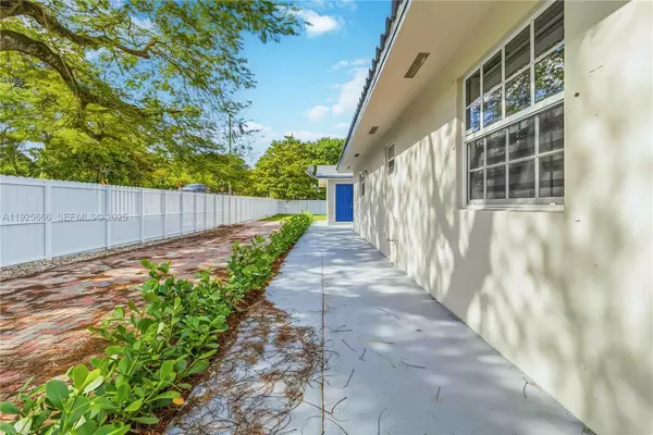 2 bedrooms apartment for rent in West Miami - Miami Dade, Miami