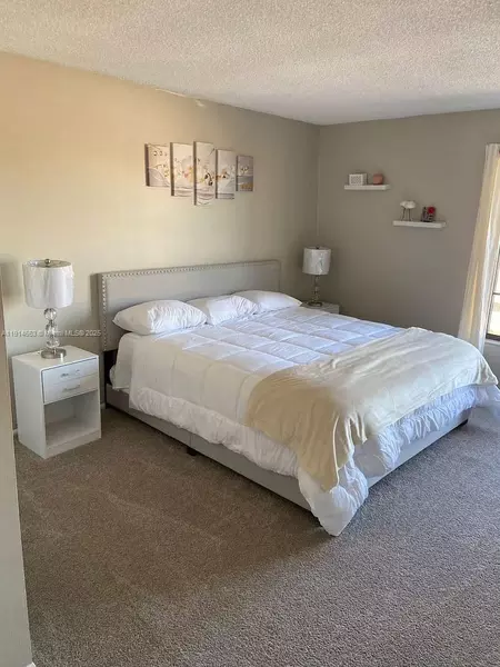 2 bedrooms apartment for rent in Azalea Park - East Orlando, Orlando