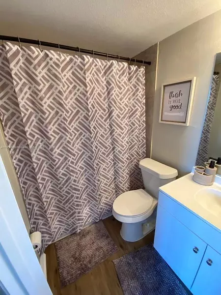 2 bedrooms apartment for rent in Azalea Park - East Orlando, Orlando