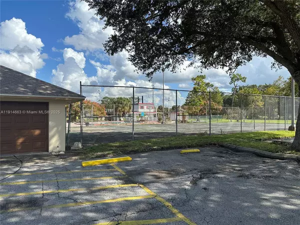 2 bedrooms apartment for rent in Azalea Park - East Orlando, Orlando