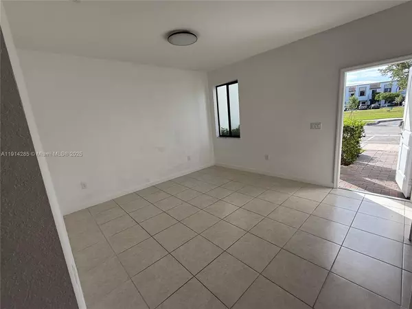 3 bedrooms apartment for rent in West Park - Broward County, Miami