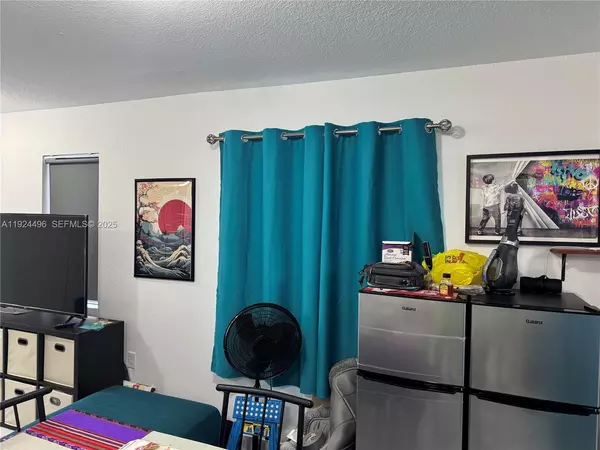 1 bedroom apartment for rent in Brownsville MIA - Miami Dade, Miami