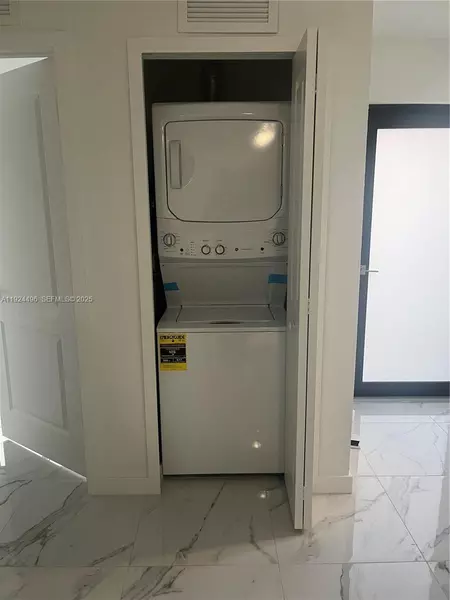 1 bedroom apartment for rent in Brownsville MIA - Miami Dade, Miami